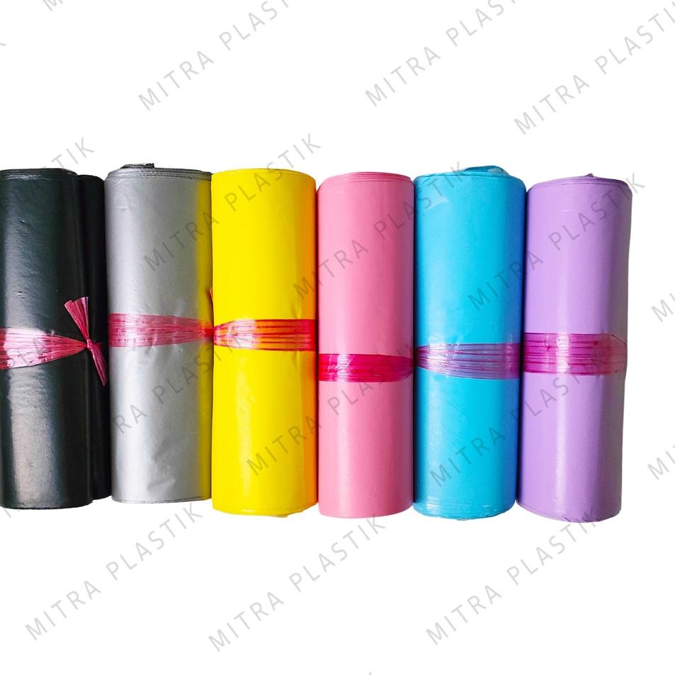 [202] Plastik Polymailer 25x35 cm isi 100 pcs Packing Online Shop Glossy Hitam Silver Pink Kuning Ungu Biru Kantong Lem Seal Amplop 25 x 35 IHO6