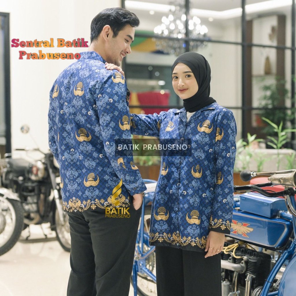Couple Motif Korpri Hem Baju Kemeja Batik Pria Wanita Lengan Panjang Slimfit  Prabuseno Couple Cowok