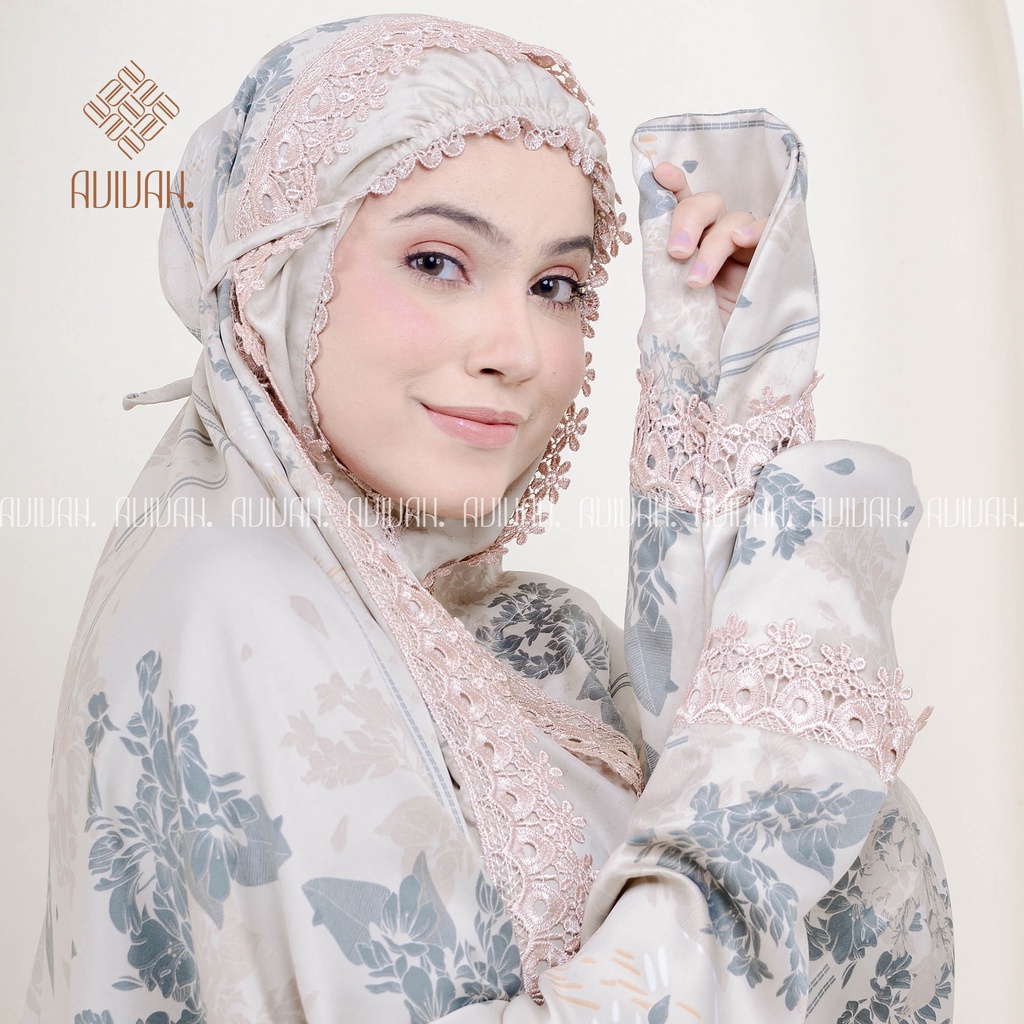 MUKENA TERUSAN ARMANI SILK RENDA MEWAH