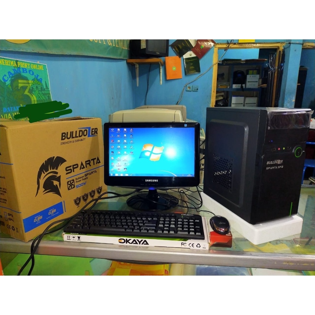 Komputer Fullset Core i3 RAM 4GB SSD 120GB LCD 16&quot; WIDE