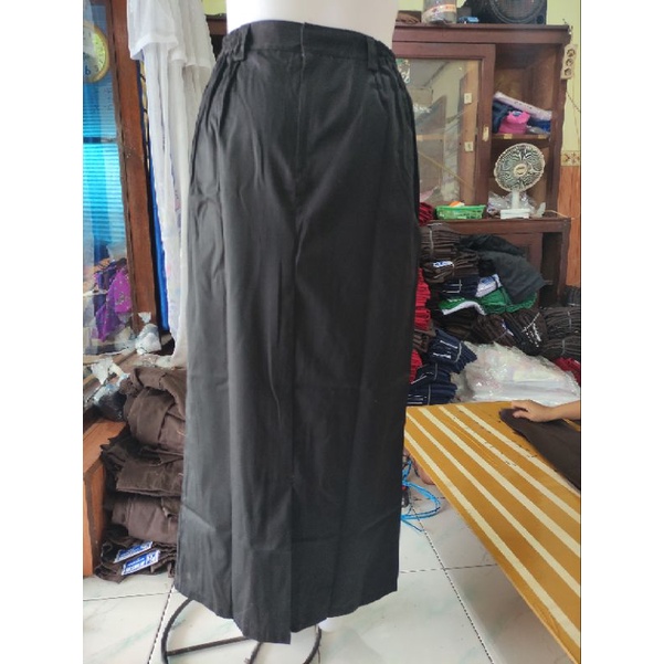 ROK SPAN BELAH BELAKANG sekolah/kerja