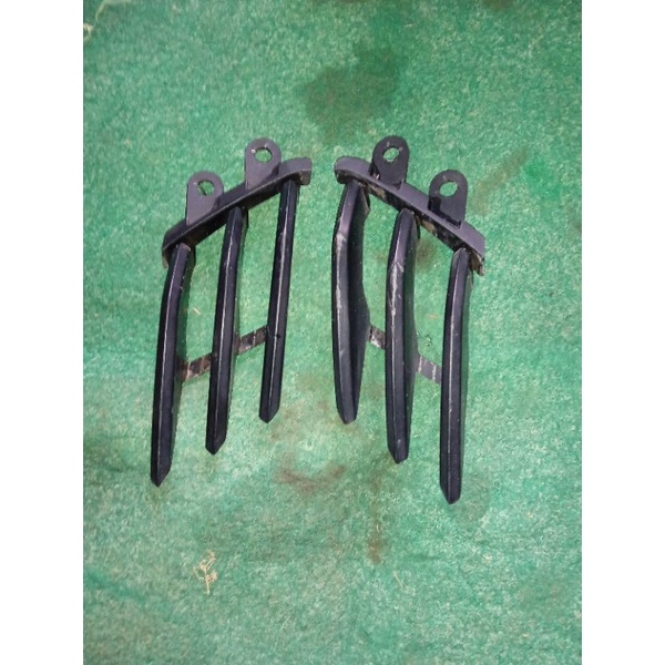 sirip kuping tengki tiger revo