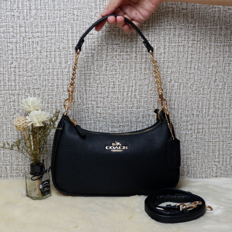 Coach Teri Shoulder Bag Leather Hitam