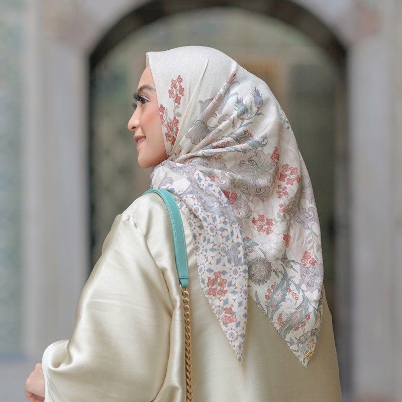 Buttonscarves Topkapi Ivory