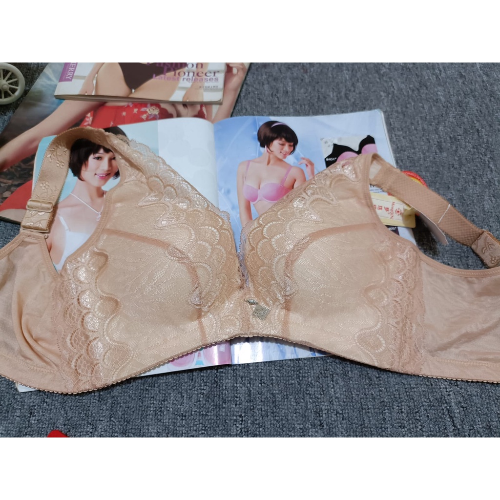 BRA / BH WANITA BW-5211 TIDAK ADA KAWAT BUSA TEBAL SIZE 34-38