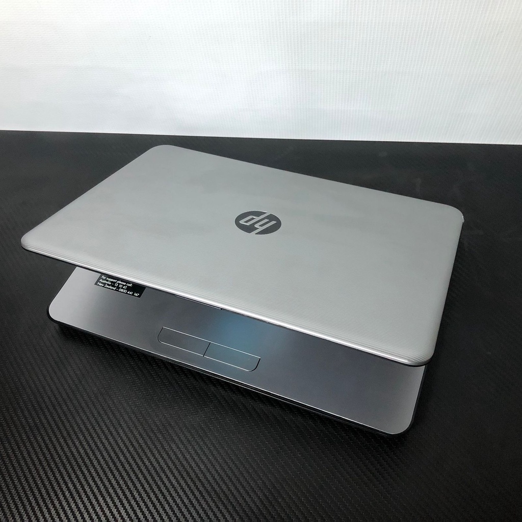 Laptop HP 14 - AN007AU  AMD A4 - 7210 Ram 8 GB SSD 128GB - Windows 10