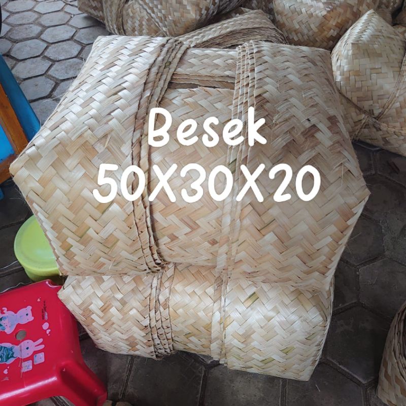 Besek Jumbo 50X30X20 Besek PSHT Besek Merpati Besek Bakul Bambu