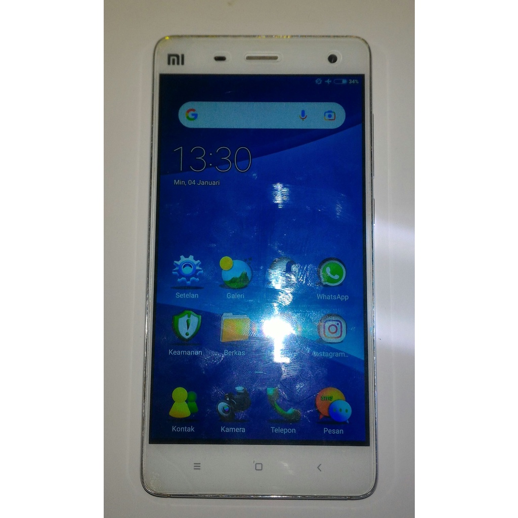 XIAOMI MI 4 LTE CU nyala,minus.