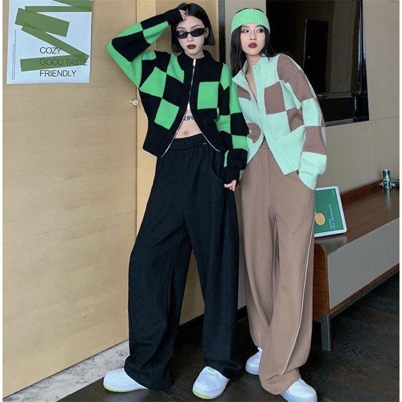 Papan Catur Plaid Sweater Wanita Longgar Pendek Ritsleting Atas Rajutan Cardigan Mantel