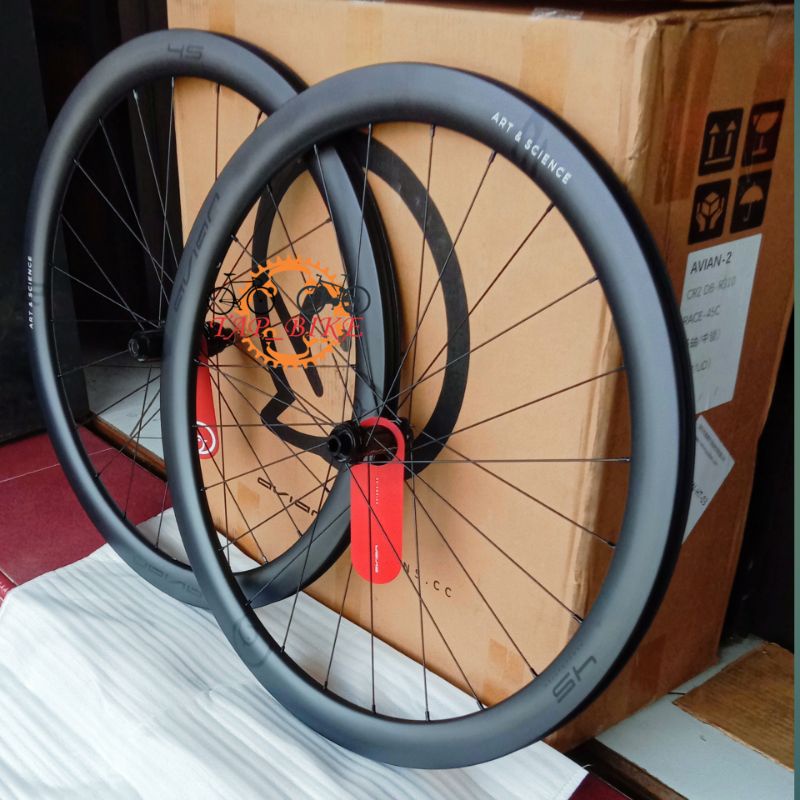 Wheelset AVIAN CR2 Hub R340 Center Lock TA - Velg Sepeda Carbon