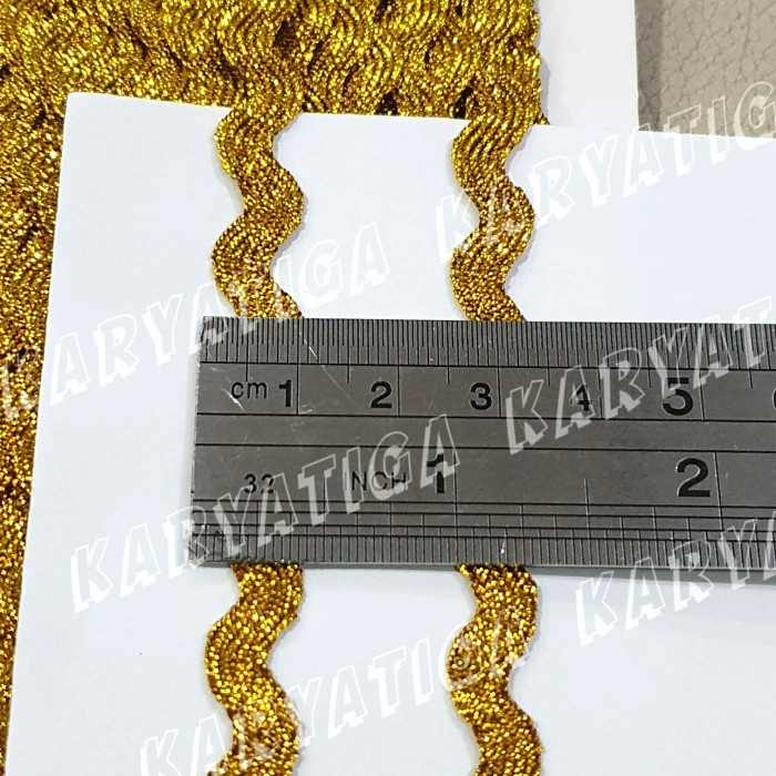 Renda Biku Emas / Perak Lebar 1 Cm (20 yard)