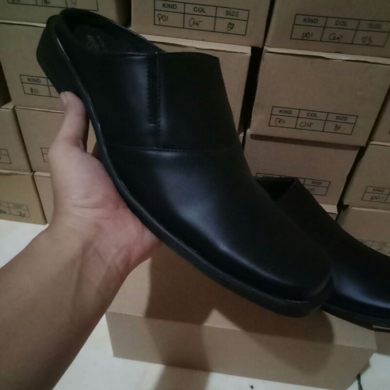 sepatu sandal pria sepatu slip on pria sandal pria bahan kulit sentetis