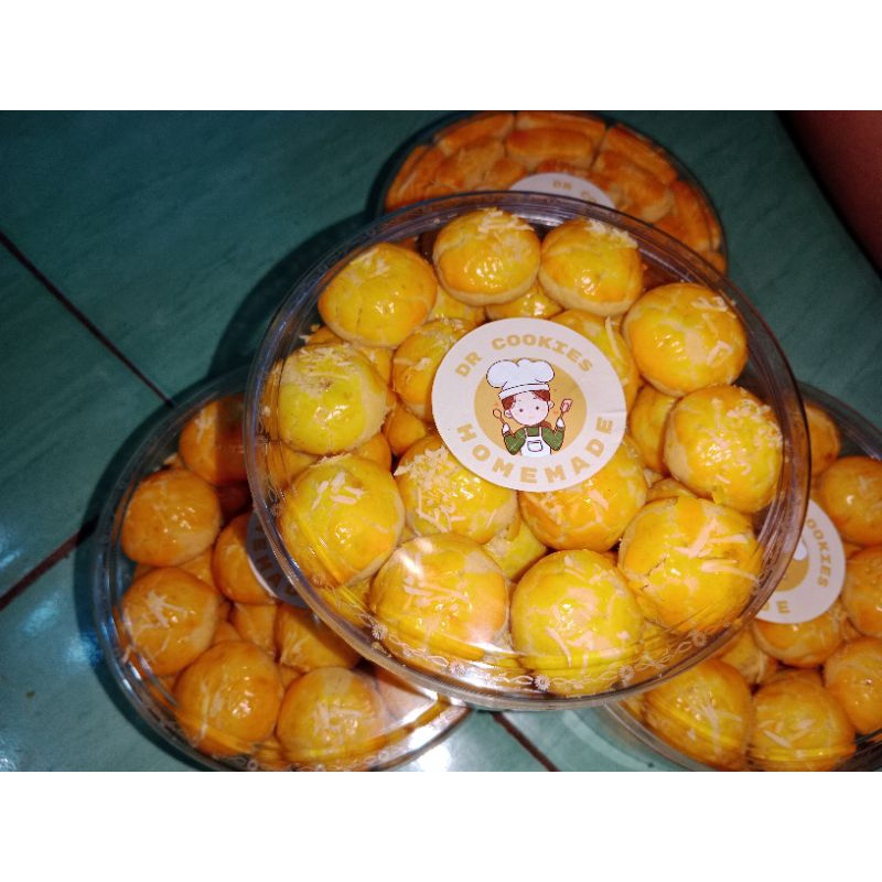 

NASTAR ISI NANAS 500 gram/ENAK/LUMER/HOMEMADE