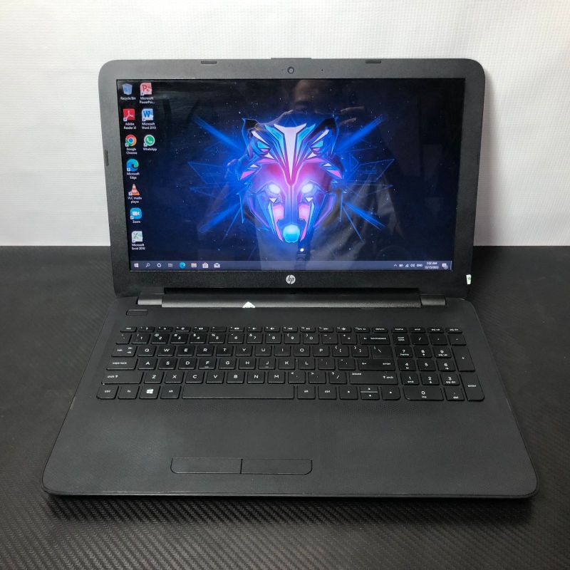 Laptop HP 15-AF164AU  AMD A6 VGA AMD Radeon Ram 8 GB SSD 128GB - windows 10