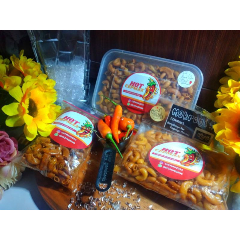 

Makroni Cikruh bungkusan cemilan macaroni pedas Ready stock 100% original