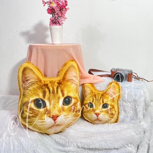 PILLOWART - Bantal Sofa Kepala Kucing Rasfur Lucu Size S - ART086