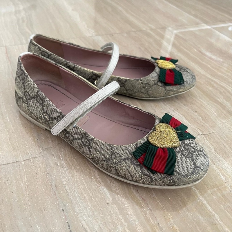 Preloved Gucci Kids Shoes Sepatu Anak Logo Sz 33