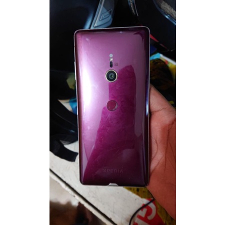 sony xz3 minus