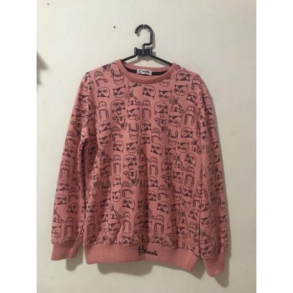 PRELOVED SWEATER NEVADA WANITA