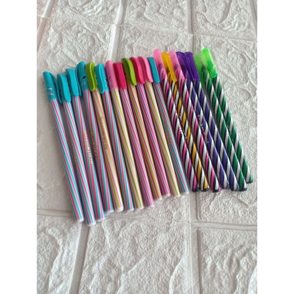 

Pulpen Random