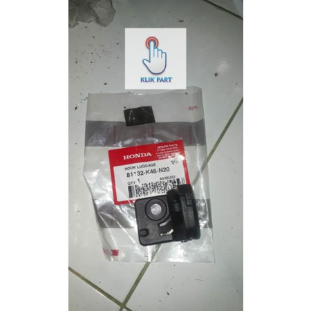 81132-K46-N20 HOOK LUGGAGE gantungan honda new vario 110 esp