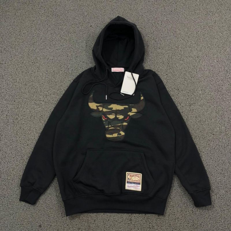 SWEATER HOODIE CHICAGO BULLS HEAD CAMO HITAM BORDIR AUTHENTIC