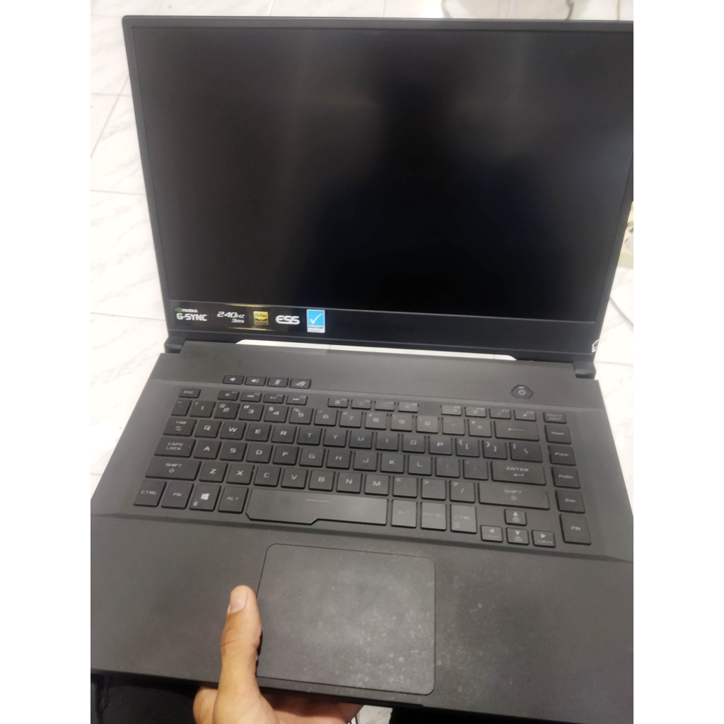 ( SECOND SEPERTI BARU) ASUS ZEPHYRUS S GX502GV CORE I7-GEN 9 RAM 16 GB SSD 1 TB NVIDIA RTX 6GB