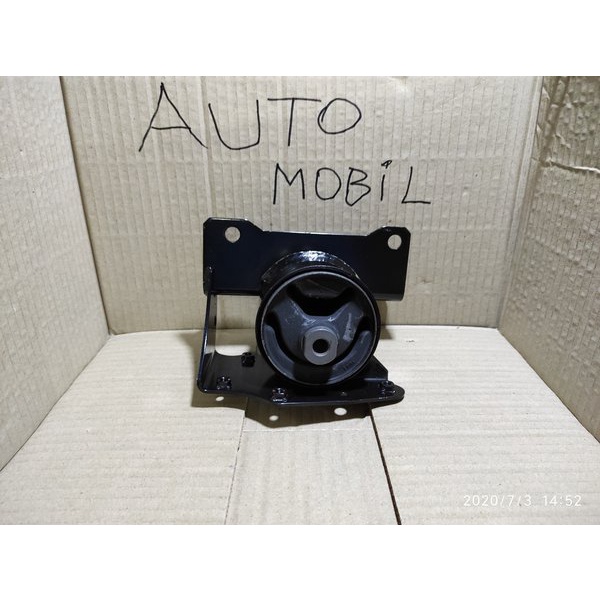 Engine Mounting Kiri New Ertiga