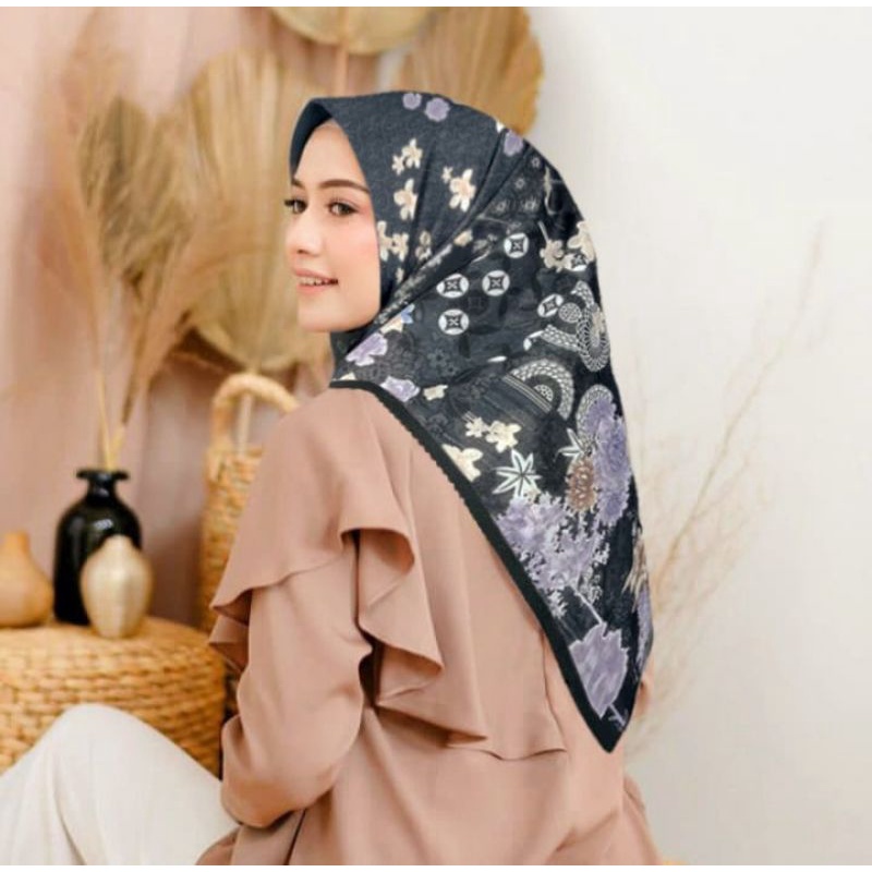 SALE HIJAB / LIHKAA HITAM / COD / KERUDUNG VOAL MOTIF / SEGI EMPAT VOAL / JILBAB TERBARU / LASER CUT