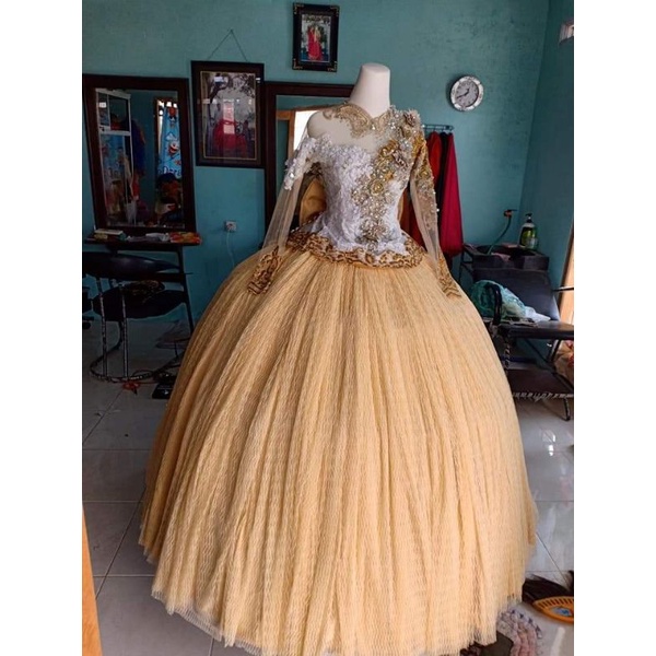 gaun pengantin second gaun pengantin bekas kebaya pengantin preloved kebaya pengantin kebaya second 