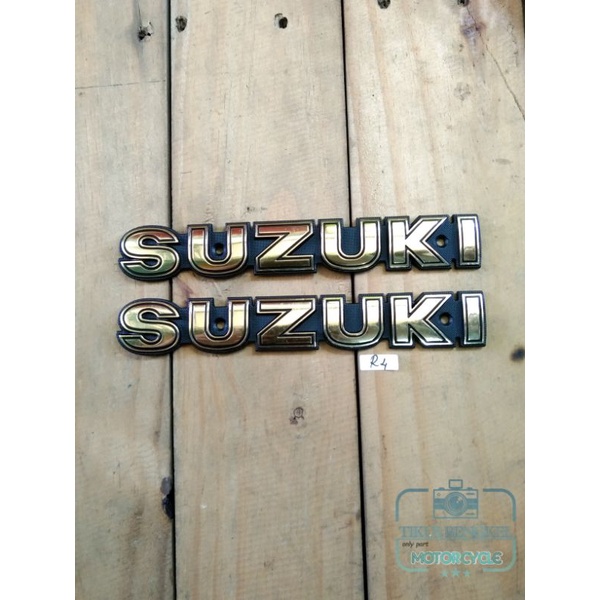 Logo Emblem Decal Tangki Tengki Bensin Suzuki A100 Trs Trz katana TRs118 Original