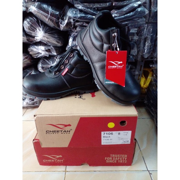 Jual safety shoes cheetah 7106 original snio Shopee Indonesia