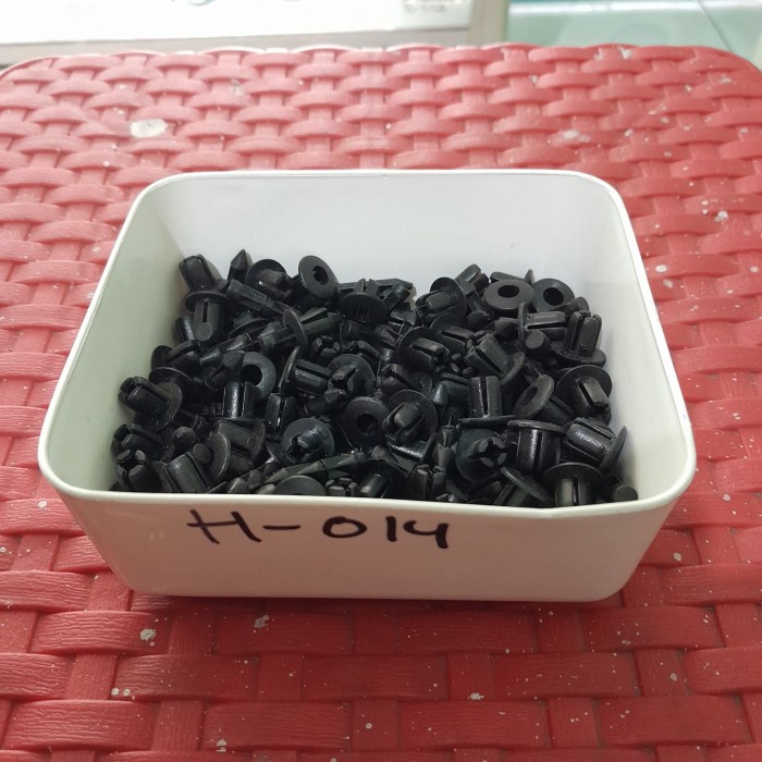 KLIP RIVET PLASTIK KECIL