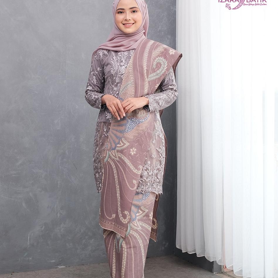 Hot Sale Couple Shakira - Gaun Kebaya Batik Modern