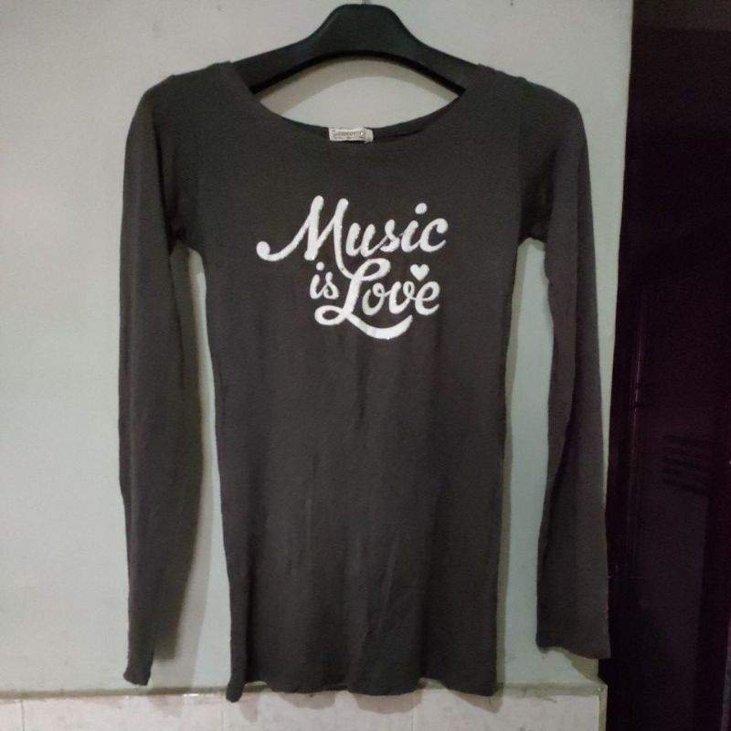 PL Kaos Lengan Panjang Warna Abu Tua