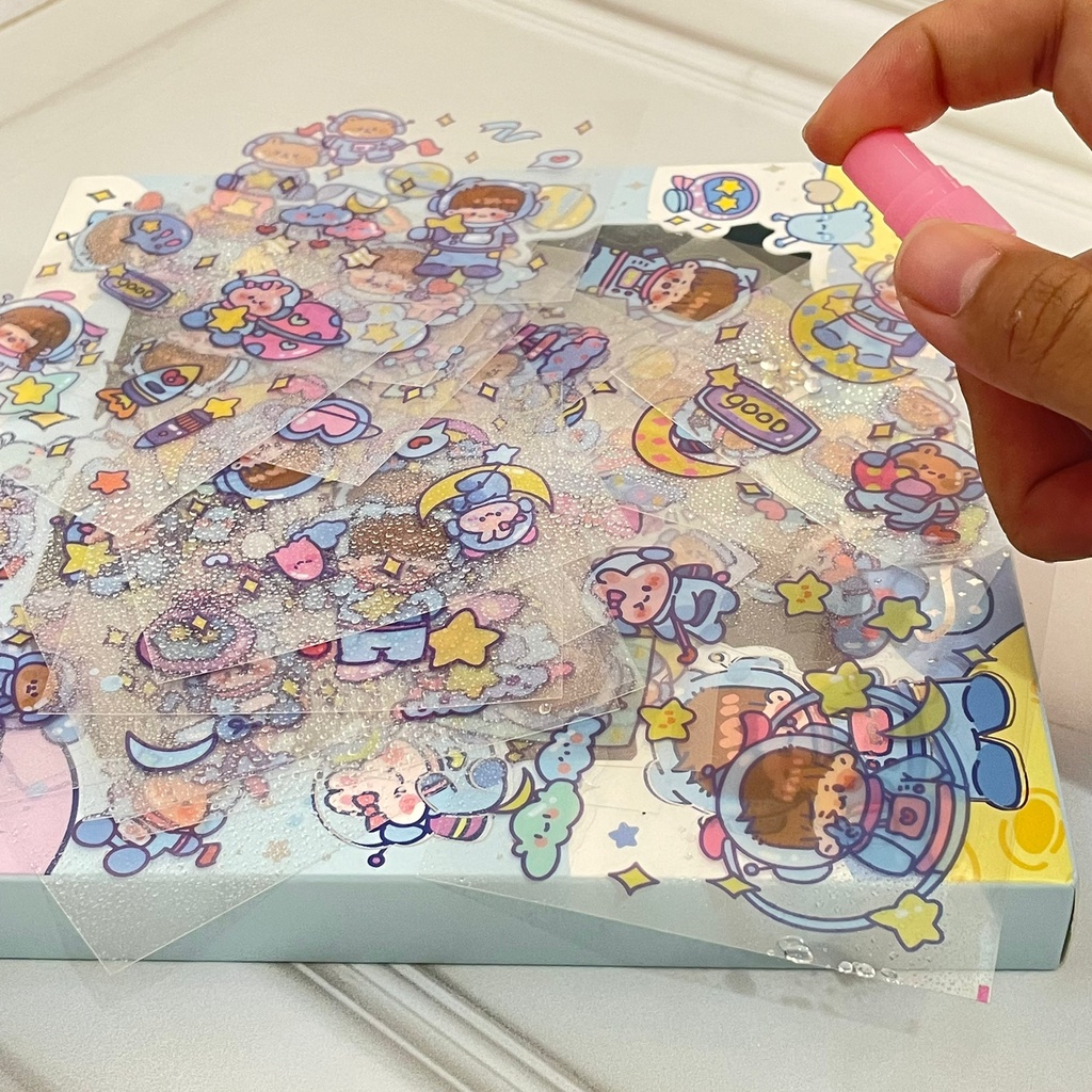 BOX STICKER SENMU V5 ISI 100 LEMBAR CUTE LITTLE GIRL HARGA SUPER MURAH PAKET STIKER BOKS GIFT HADIAH SPECIAL EDITION FAVORIT ANAK READY GROSIR DAN COD