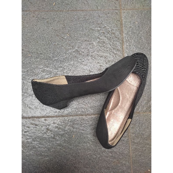 Preloved Sepatu Kerja Wanita
