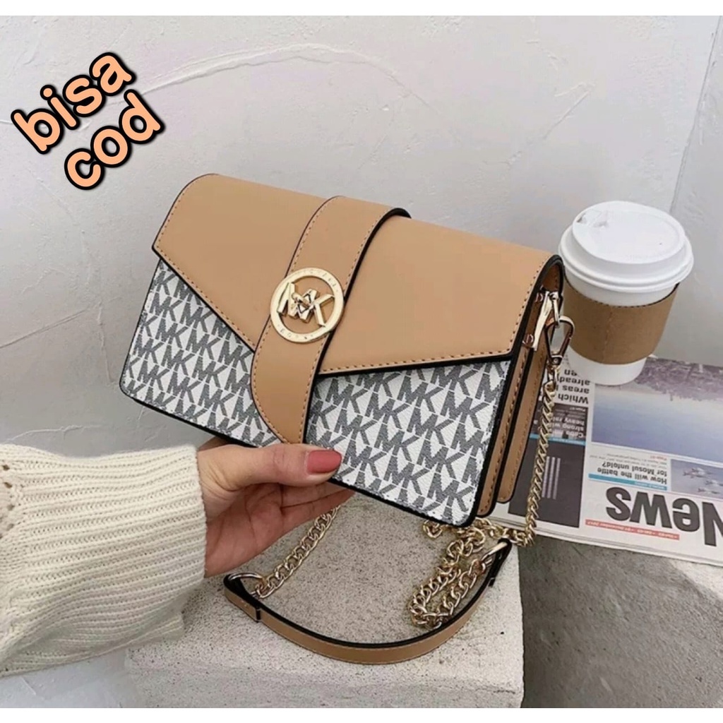 Tas slempang bahu wanita