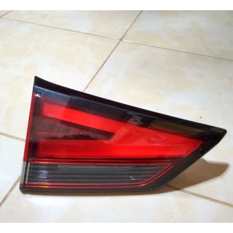 lampu bagasi lampu refektor all new livina 2019-up original baru