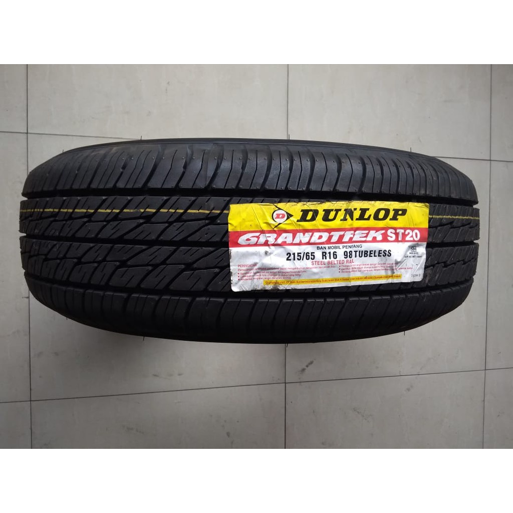 Ban Mobil Terios Rush Dunlop ST20 Grandtrek 215/65 R16