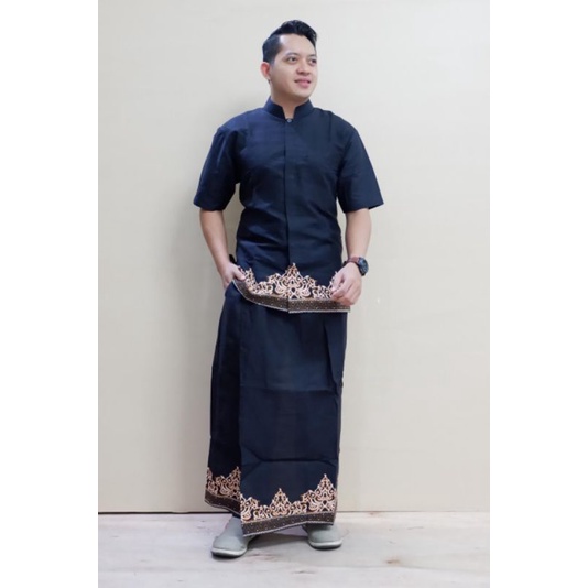 SETELAN SARUNG + KEMEJA KOKO Lengan Pendek motif TUMPAL HITAM Lapis furing