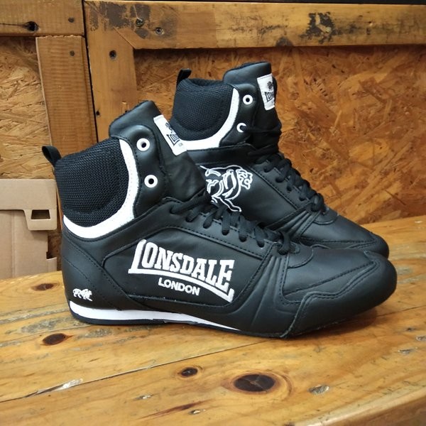 Samb Sepatu Tinju / Boxing Shoes Lonsdale