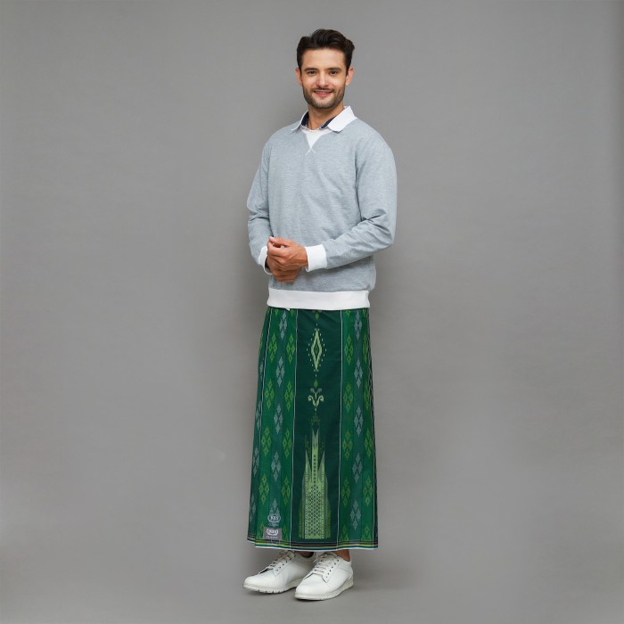 {FamilyStore} Sarung BHS Classic Silver Motif Kawung Dobby Permata Hijau Diskon