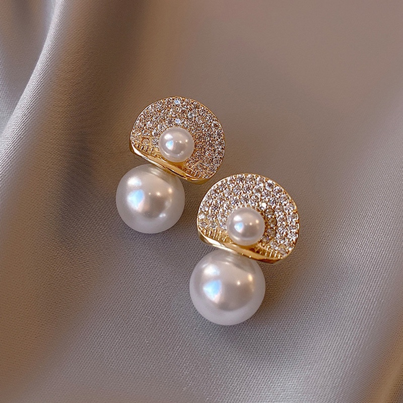 New Arrival Drop Earrings Fashion Mutiara Klasik Bulat Wanita Menjuntai Elegan Perempuan Korea Perhiasan Perempuan Trendi