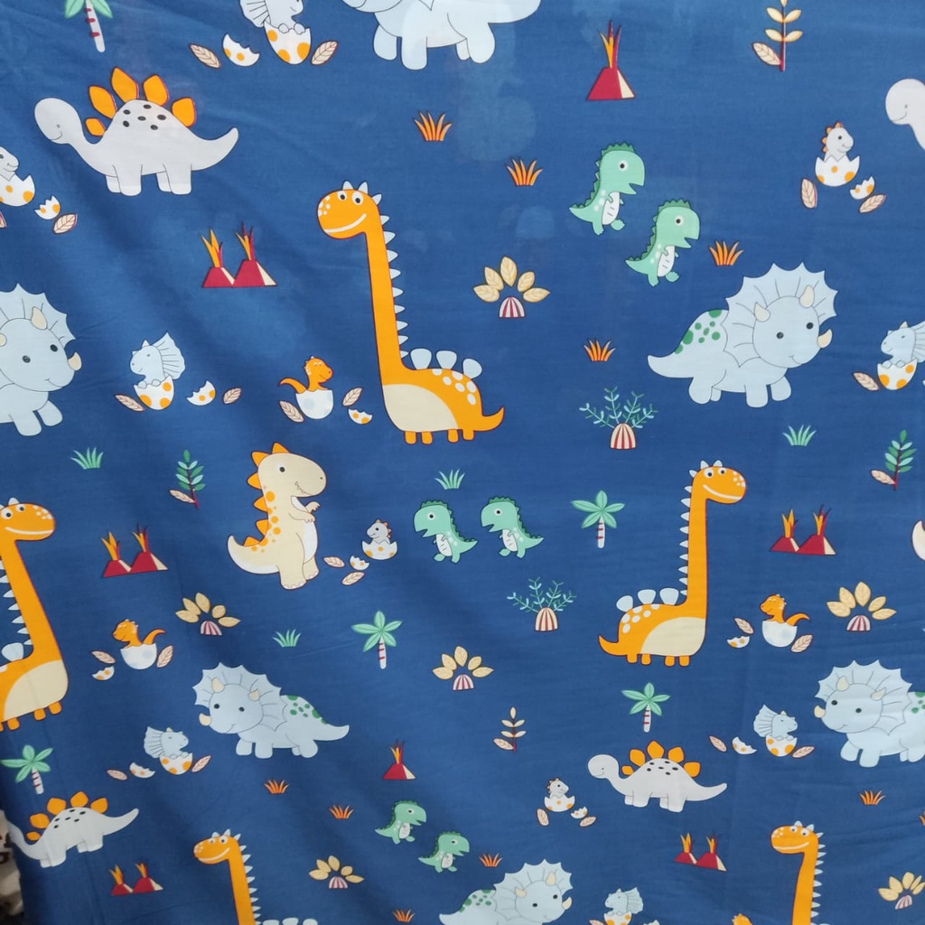 KAINKU - Kain Meteran Katun Lokal CVC motif Dino Family &amp; amazon bear (harga 1 meter)