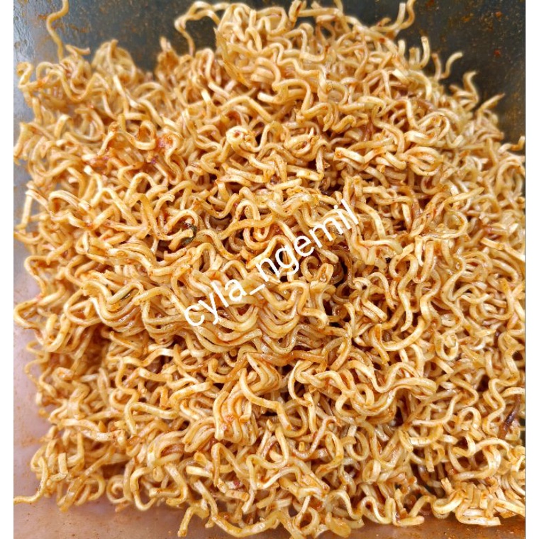 

MIE KREMES PEDAS GURIH AYAM BAWANG 70GR