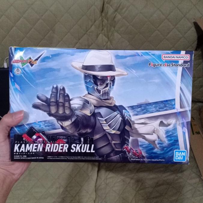 FIGURE Rise Standard Kamen Rider skull figurise not shf double fang