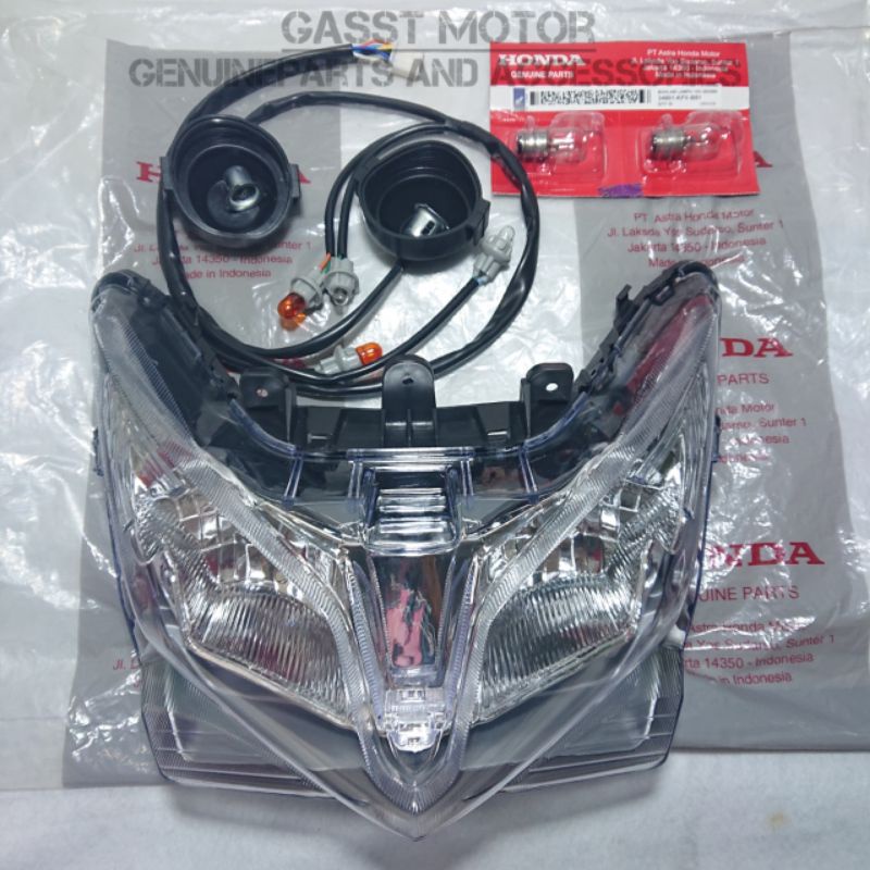 Reflektor Lampu Depan Vario 125 OLD Th2013-2015