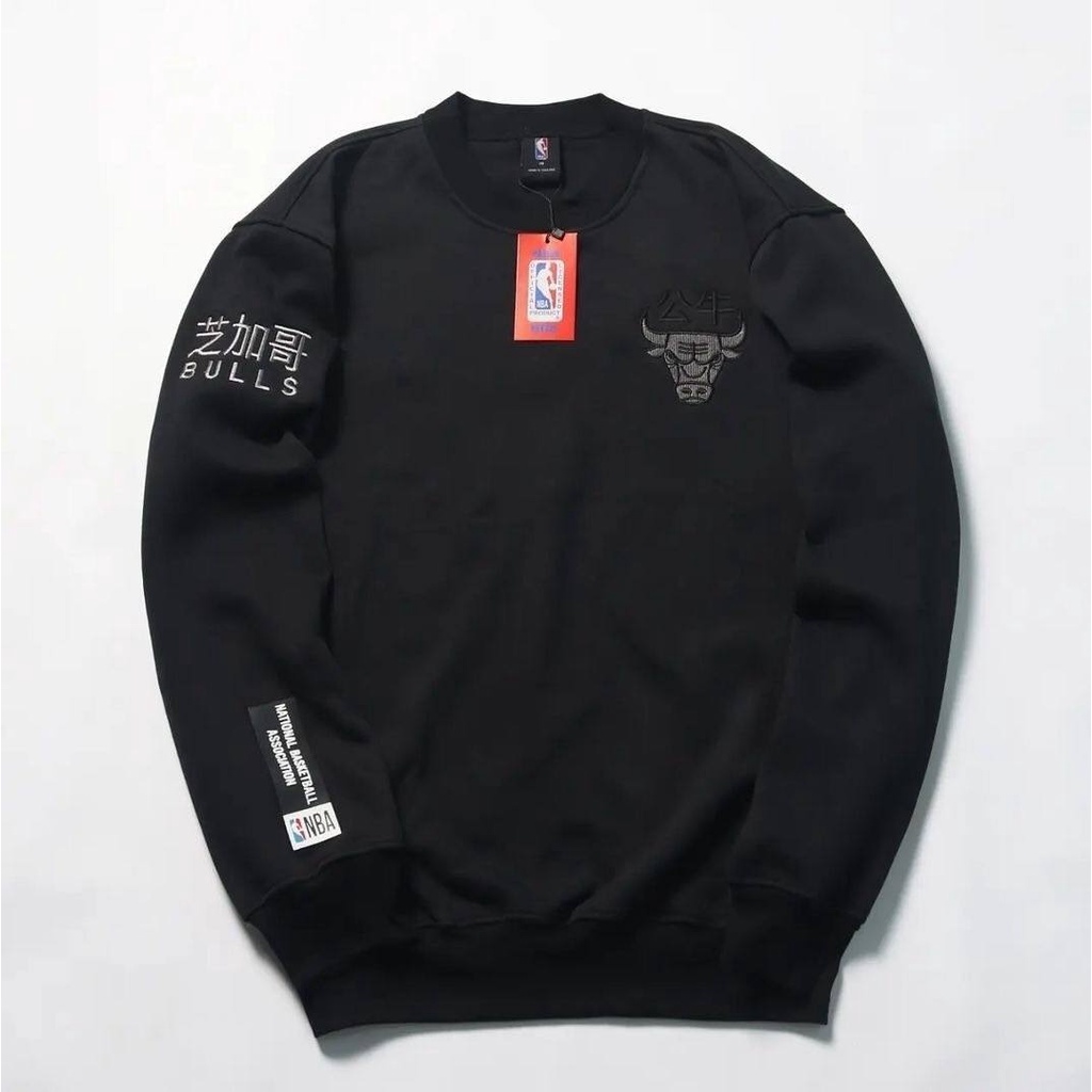 JAKET SWEATER HOODIE  CREWNECK CHICAGO BULLS FULL BORDIR JAPAN BLACK AND WHITE EDITION