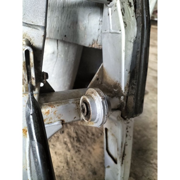 SWING ARM PAHA VIXION OLD